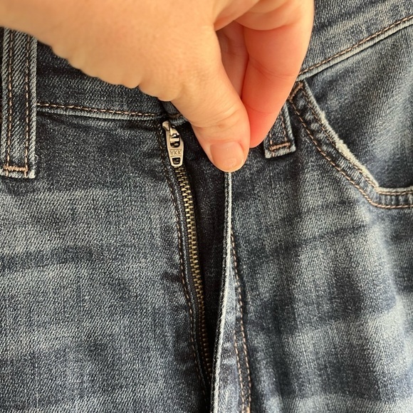 Joes Jeans High Rise Flare Raw Hem - Picture 7 of 15